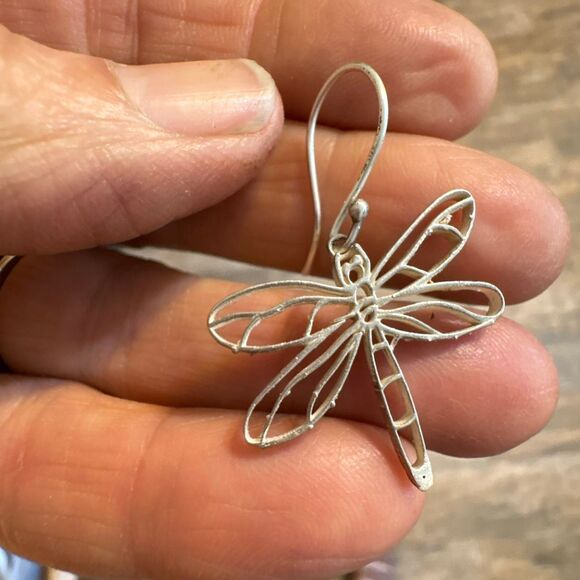 Sterling Silver Dragonfly Earrings, NEW, Handmade, Filigree, Lightweight - Picture 4 of 4